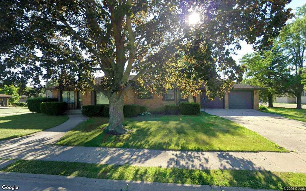 Single-family home sells in Sterling for $173,500 — Joliet Real Estate news
