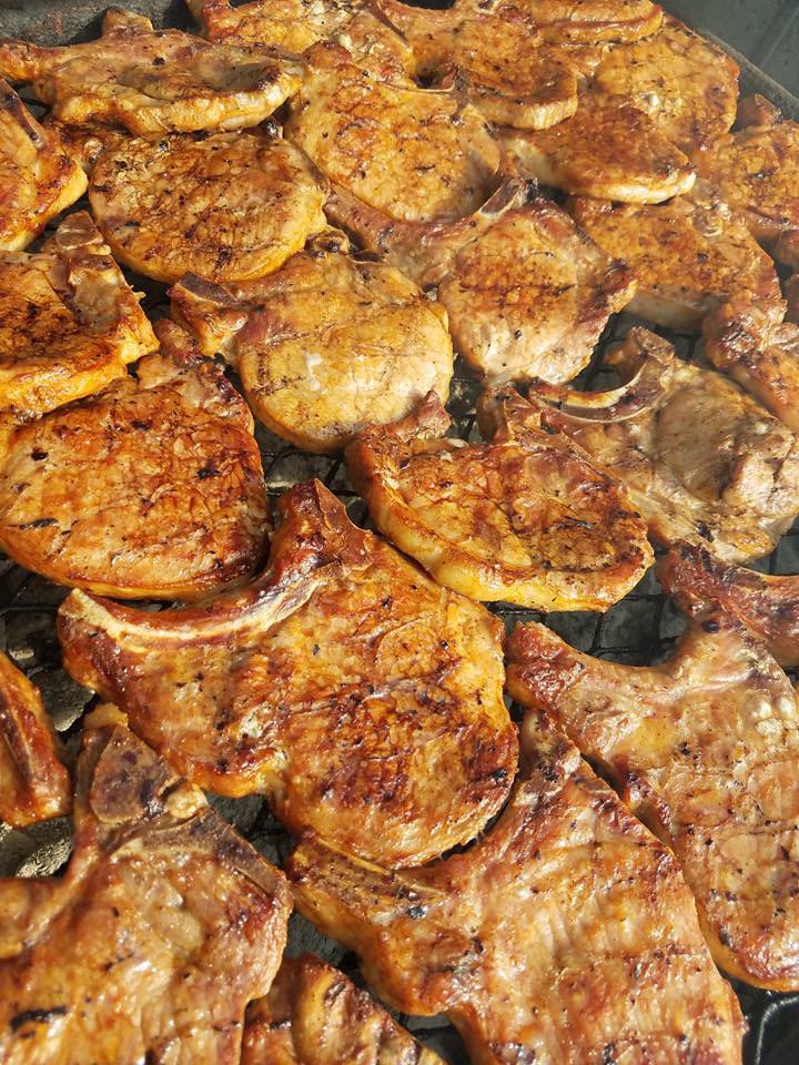 Drive thru pork chop barbecue at Mendota Civic Center — Joliet Dining news